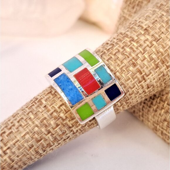 Vintage Native American Multi-Stoned Sterling Silver Ring - Picture 1 of 12